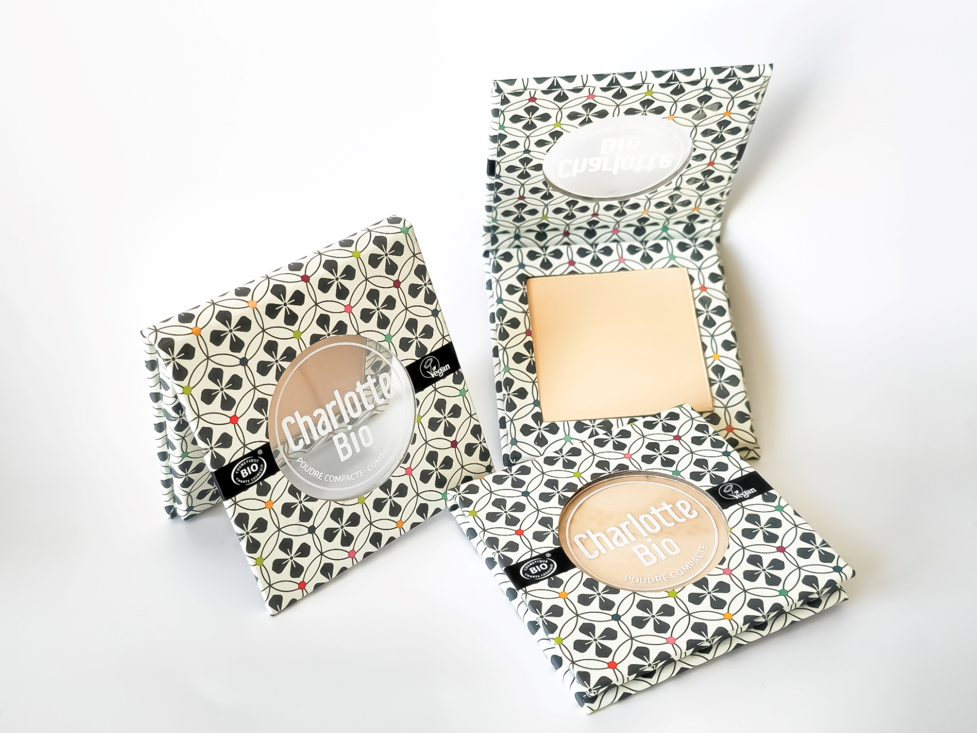 컴팩트파우더 (Compact Powder)